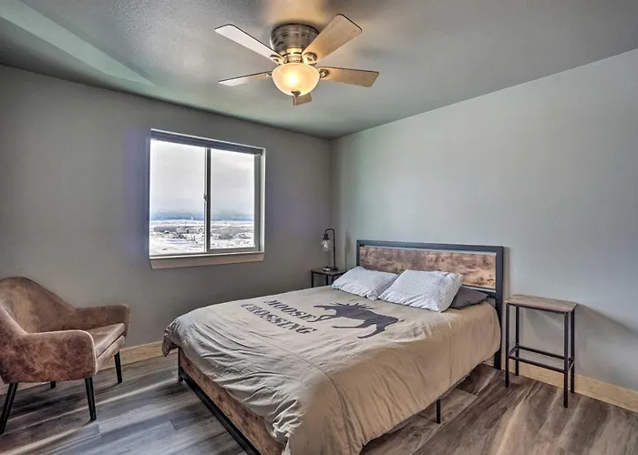 Casa vacanze Spacious W/ Mountain Views!